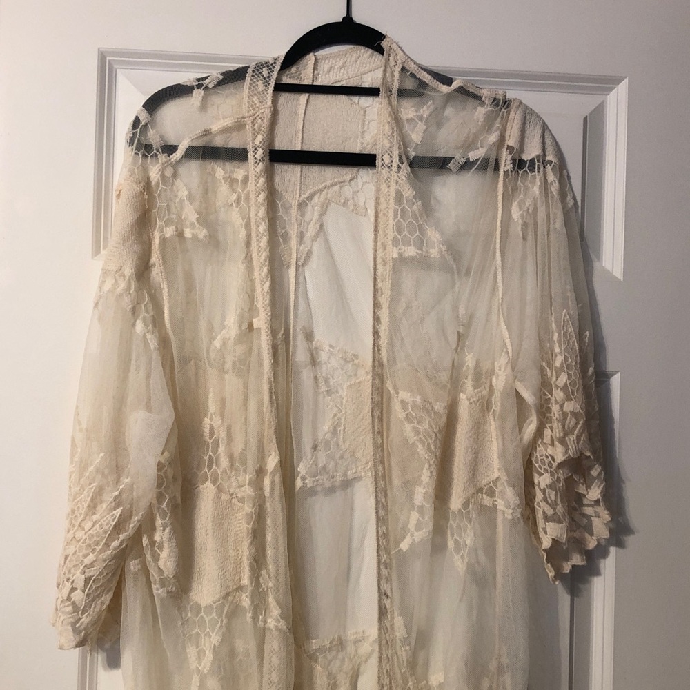Elegant Hand Made Cream Lace Kimono Robe